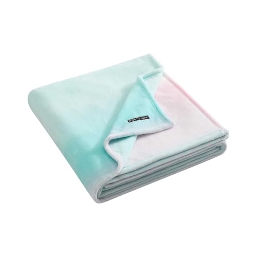 Image of Betsey Johnson - Blanket, Buttery-Soft Throw Blanket for Couch or Bed, Boldly Plush & Oversized Bedding (Ombre Blue, 50 inch x 70 inch)