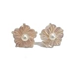Astuccio incluso. Orecchini a forma di fiore Madreperla rosa, perle coltivate e argento Sterling, astuccio incluso.