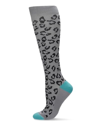 Image of MeMoi Wellfit Women's Leopard Nylon 15-20mmHg Graduated Compression Socks