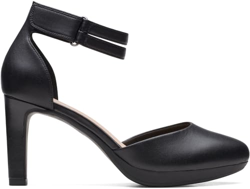 Clarks Women's Ambyr Skip Pump2
