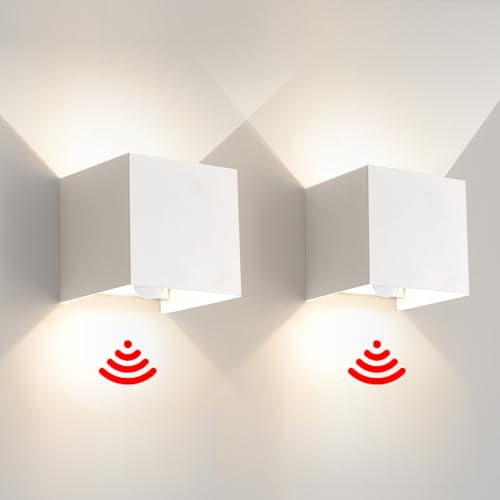 2 Pezzi Applique da Parete Esterno/Interno con Sensore di Movimento e Crepuscolare LED Cubo IP65 Impermeabile Lampada da Esterno Moderne Applique Quadrata Angolo del Fascio Regolabile Bianco 12W 4000K