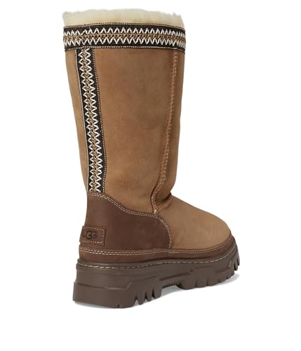 UGG Women's Classic Tall Trailgazer Snow Boot3