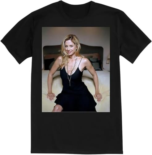 Bild: Mira Sorvino - Premium Men's Crewneck T-Shirt Hemden(3X-Large) f�r 23,99 EUR  bei Amazon