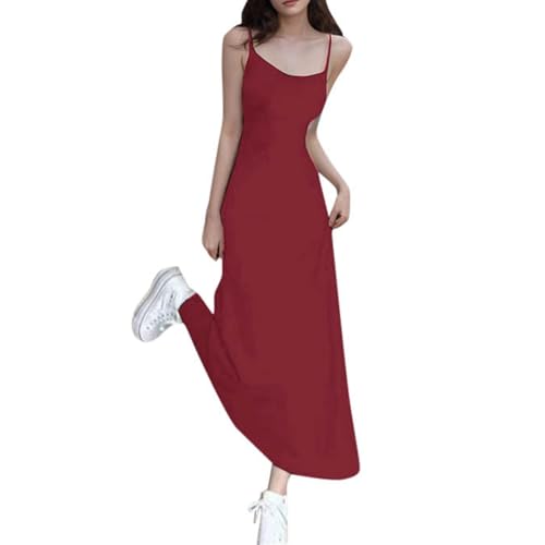 Robe à bretelles chic pour vos soirées d'été et vos sorties en ville décontractées