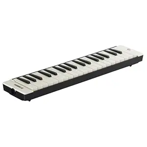 Yamaha P-37EBK Adult Pianica 37 Keys Black with Red Stitching Accent Soft Case (Blk)