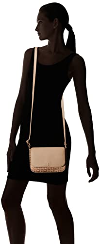 Image of Tommy Hilfiger Lynn II Flap Crossbody