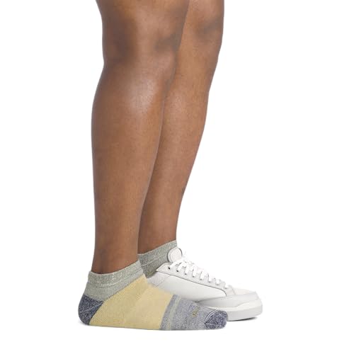 Darn Tough Men's Wild Life Crew Lightweight with Cushion Sock (Style 6128)2