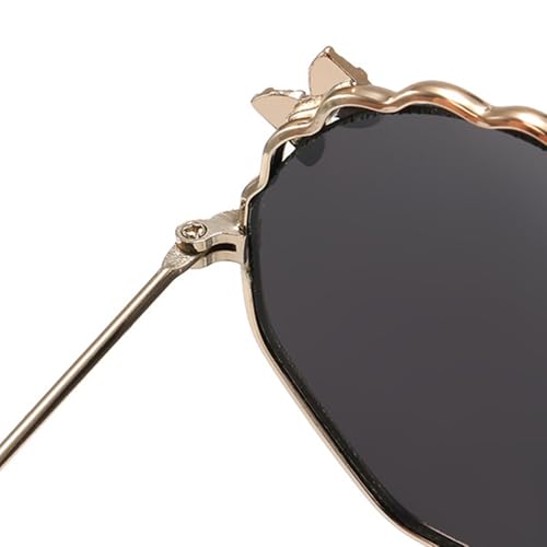 Stylish Kids Glitter Heart Shaped UV400 Sunglasses for Outdoor Baby Fashion Photo Cute Toddler Sun Glasses Accessorie4