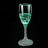 Idées cadeparfaites : créez un élément de surprise avec flûtes à champagne lumineuses à LED. Parfait comme cadeau unique pour toute occasion, cette expérience unique surprendra votre famille et vos amis.