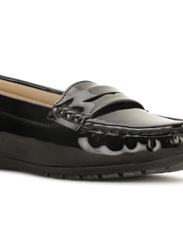Image of Bata Women Pull On Loafers