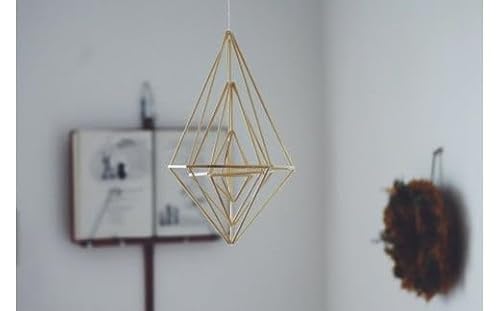 F4 しずくのヒンメリ(わら製のオーナメント)