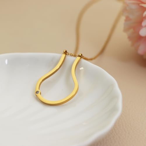 Minimalist 14K Gold Ring Holder Necklace Engagement Ring Keeper, Necklace for Women Birthday Gift for Doctor Nurse3