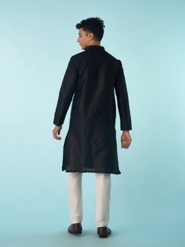 Image of DIWAS BY MANYAVAR Men's Art Silk Self Design Kurta (1pc)
