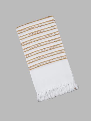 Image of RAMRAJ COTTON Pack Of 4 Cotton Bath Towel Set Crafted For Softness| Durability| And Comfortable Daily Use