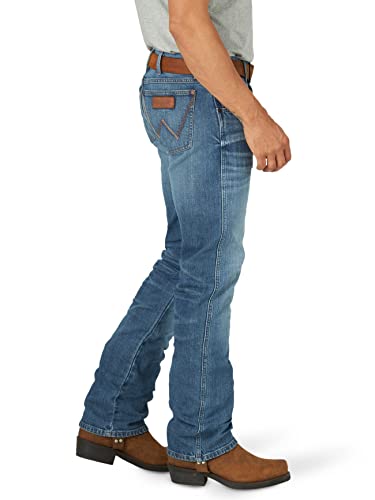 Image of Wrangler Men's Retro Slim Fit Straight Leg Jean