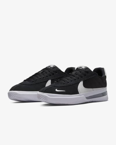Image of Nike SB Chron 2 Senior Trainers