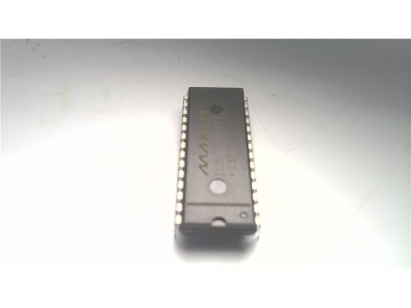 ICM7218AIPI+ 8-Segment, CMOS, LED Driver, PDIP28
