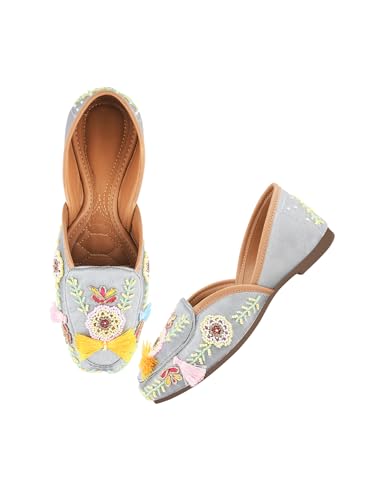 Image of SilverArrow Traditional Style, Modern Comfort Jutti Comfortable Flat Fancy Bellies for Womens and Girls