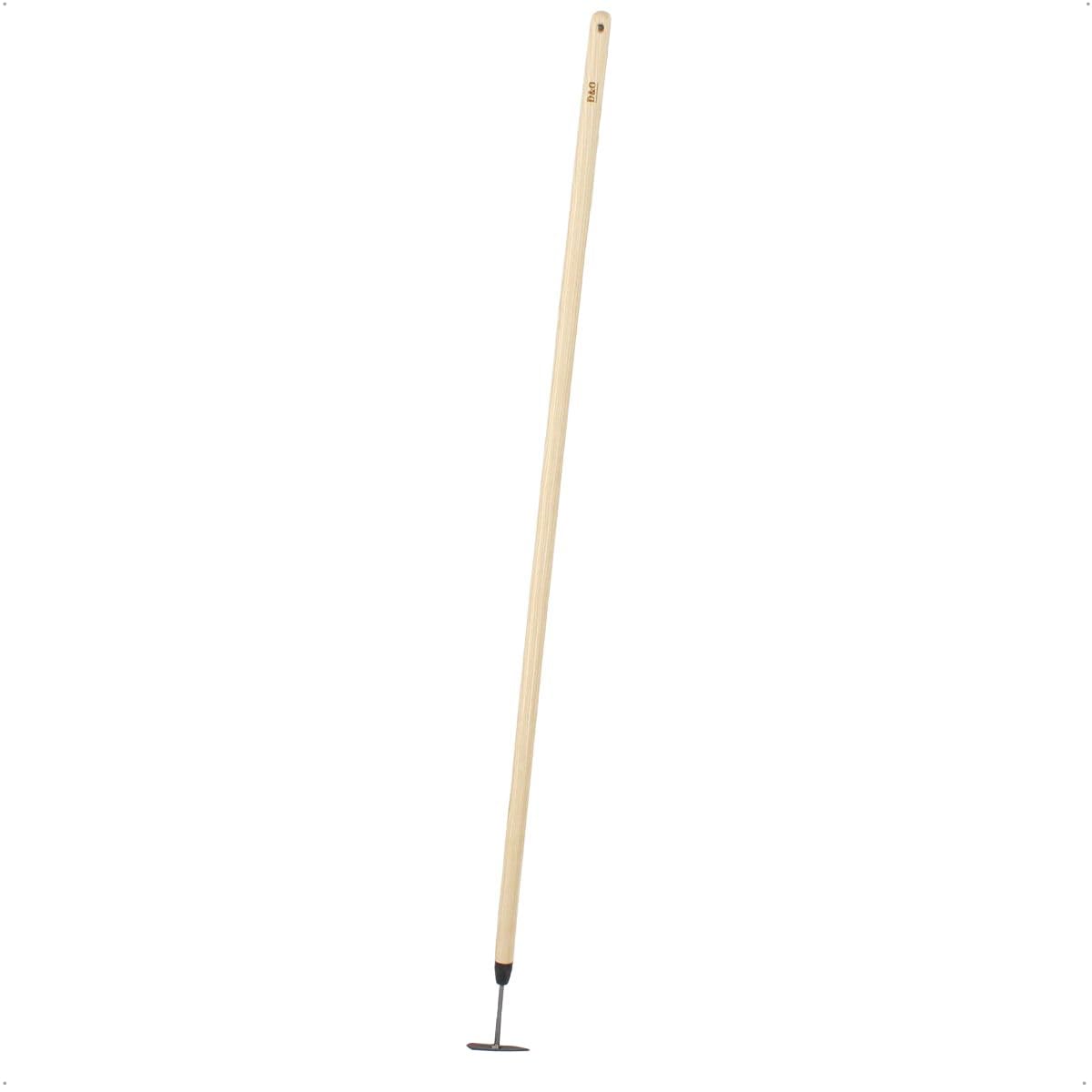 D&O - Fugenkratzer mit Eschenstiel - Unkrautkratzer aus Borstahl, 149 cm | Fugenreiniger fuer Terrasse und Gehweg, geschmiedete Klinge 9,5x1,5 cm, rueckenschonendes Arbeiten ohne Buecken