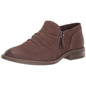 Clarks Women’s Camzin Pace Oxford