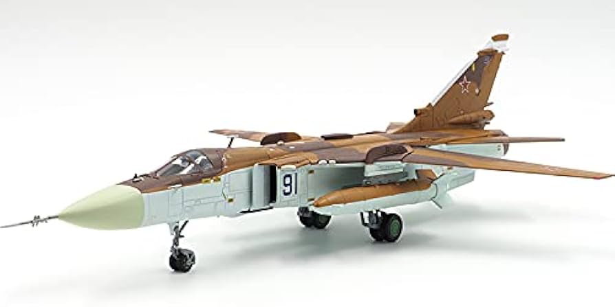 Amazon | Calibre Wings 1/72 完成品 ソ連 SU-24MK Russian 91 Blue