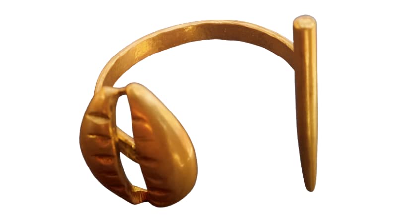 Bracelet en laiton du Kenya martelé à la main, un bijou ethnique chic