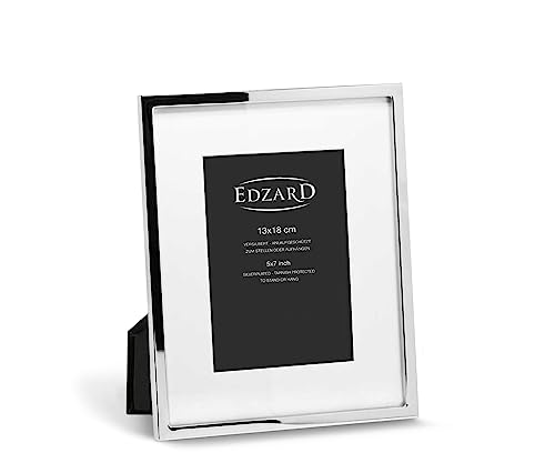 EDZARD Marco de fotos Rivoli para foto de 13 x 18 cm, con paspartú, plateado, protegido contra el deslustre, incl. 2 colgadores, portafotos para poner abajo o colgar en la pared