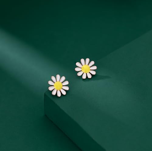 SLUYNZ 925 Sterling Silver Daisy Flower Stud Earrings for Women Teens White Flower Stud Earrings Summer Spring Earrings2