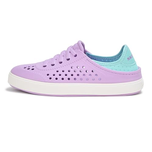 Skechers Girl's Breezy Steps Sneaker2