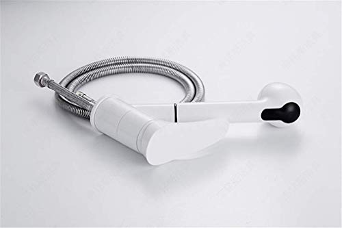 Robinet de cuisine rétro blanc avec douchette pour simplifier vos recettes