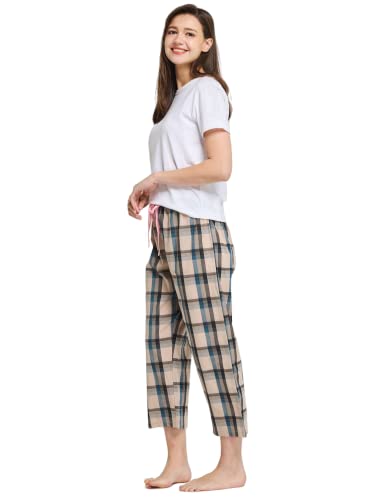 Image of CYZ Comfortable Cotton Capri Woven Pajamas for Women, Casual Capris for Women, Perfect for Daily Wear and Sleepwear