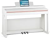 Metronom, 3 Pedale (Sustain, Soft, Sostenuto), Anschlüsse: Netzteil, 2x Kopfhörer, AUX IN/OUT, USB to device, Pedal
