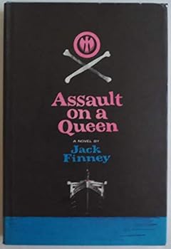 Hardcover Assault On A Queen Book