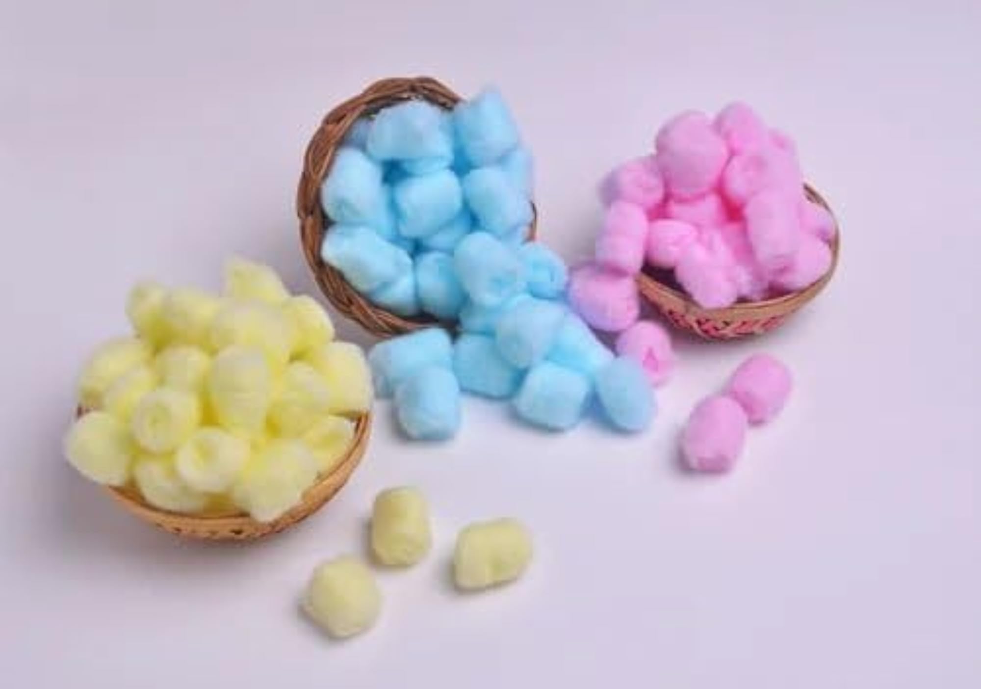 Cosmetic Cotton Balls for Makeup and Skin Cleaning