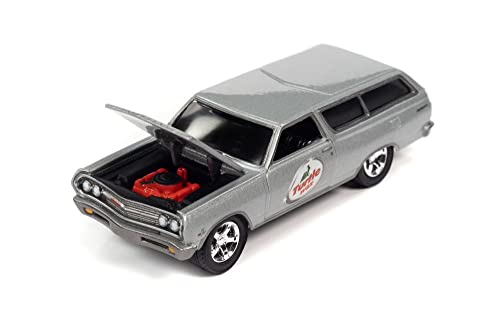 Turtle Wax 1965 Chevy Chevelle Wagon, Plata, Modelo 1:64 miniatura 2