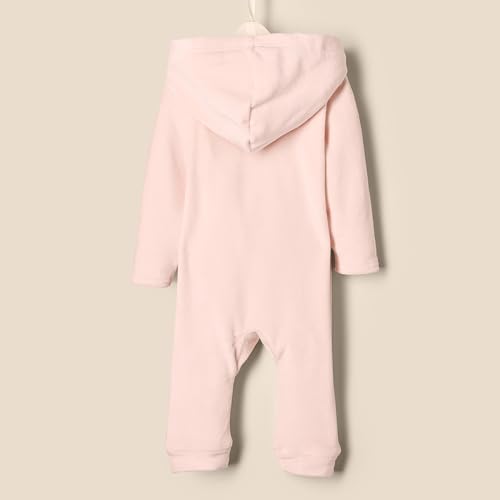 Amazon Essentials x Sofia Grainge Unisex Baby Velour-Overall mit Kapuze, Hellrosa, 3-6 Monate