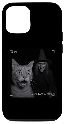 Funny Cat On Security Camera With Witch Halloween X}zP[X iPhone 12/12 Pro p