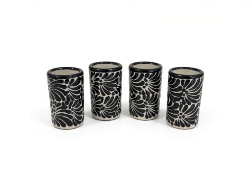 MEXILIFE Juego de 4 tequileros Talavera blancos pintados a mano