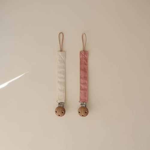 Image of mushie Linen Baby Pacifier Clip Holder (Dusty Rose /Shifting Sand)