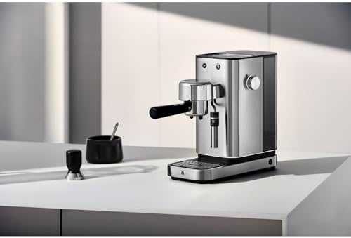 Bild 1 - WMF Lumero Siebträgermaschine – kompakte Espressomaschine aus Edelstahl mit 15 bar, Thermoblock-Heizsystem, Milchaufschäumdüse, 3 Einsätzen für 2 Tassen Espresso, LED-Beleuchtung & Tassenabstellfläche
