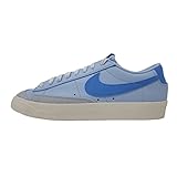 Conçu à l'origine pour les cerceaux de performance, le Nike Blazer Low offre durabilité et confort qui durent. Le remake presque 1 en 1 dispose de cuir net sur la tige avec du daim doux et des détails synthétiques pour plus de durabilité et un style rétro.