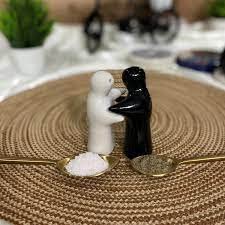 Image of Salt and Pepper Seasoning and Spice Shakers Cute, Novelty, Modern and Vintage Hug Design Couple Set for Retro Farmhouse Home Decorative Dispenser for Kitchen Black and White