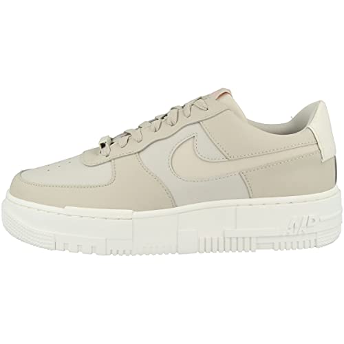 Image of NIKE Women's Flex Supreme TR 5 Cross Training Shoe