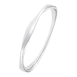 s.Oliver Armreif Edelstahl Damen Armschmuck, 6,2x5,1 cm, Silber, Kommt in Schmuck Geschenk Box, 2032535