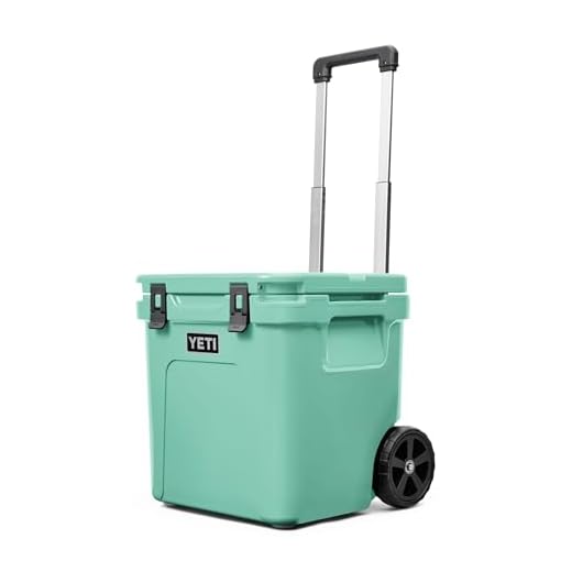 YETI Roadie 48 Wheeled Cooler Seafoam