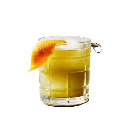 Store For Citrus Or Fruit Mixers For Vodka Drinks