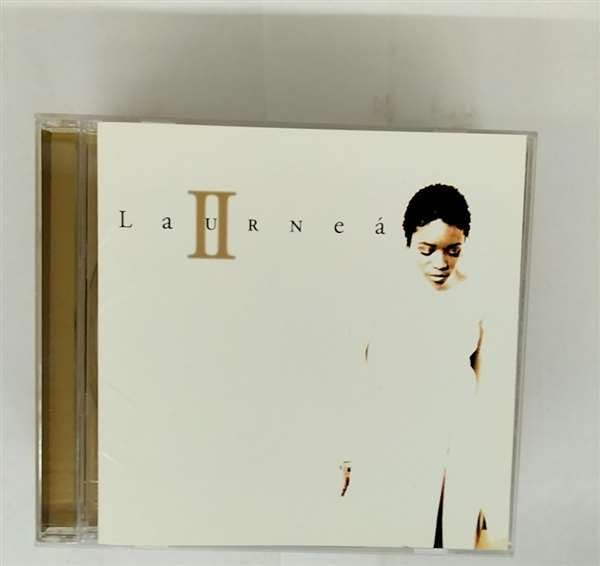 LAURNEA LAURNEÁ - II - Disque CD