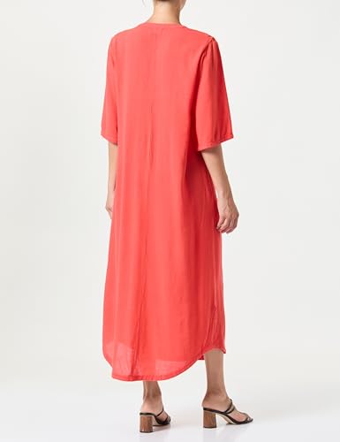 Robe caftan KAFFE coupe droite confortable pour sublimer la silhouette