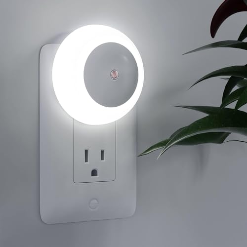 enchufe luz Marca JIUS@FF