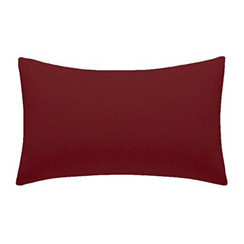 British Home Bedding - Pillow Cases - Pack of 2 Plain Cover Polycotton Luxury Pillowcases - Shrinkage and Fade Resistant (Wine Red)